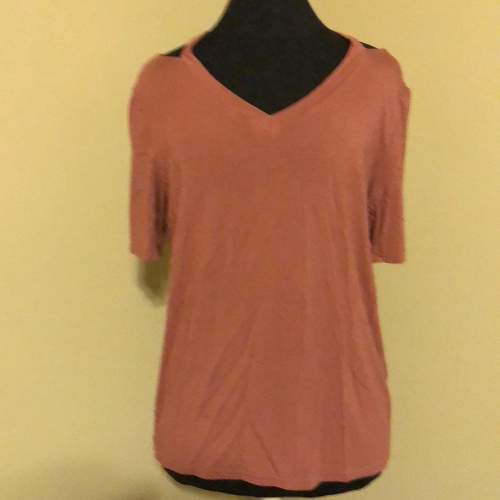 ❤️ ASOS New Look Pink Mink Tee with shoulder slits
